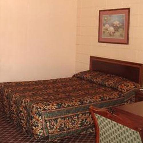 Rodeway Inn Nashville Bilik gambar